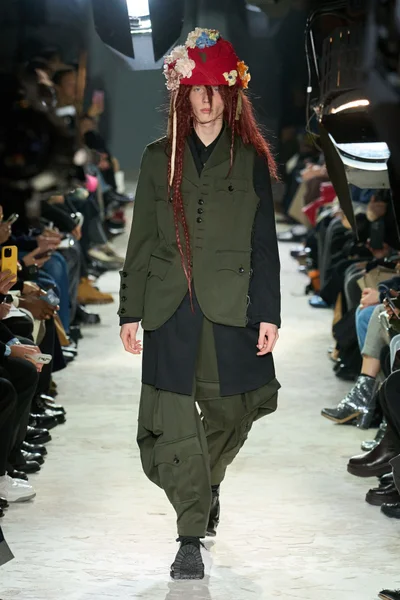 Look 20